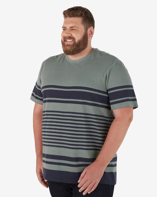 Men's Plus Size Short Sleeve Piquet T-Shirt in Military Green