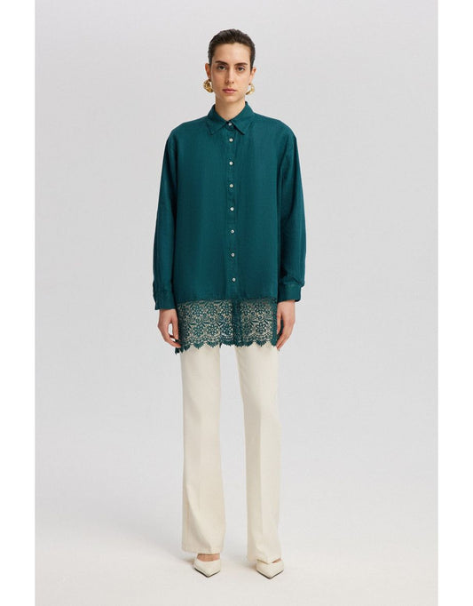 Camicia in 100% lino con dettagli in pizzo