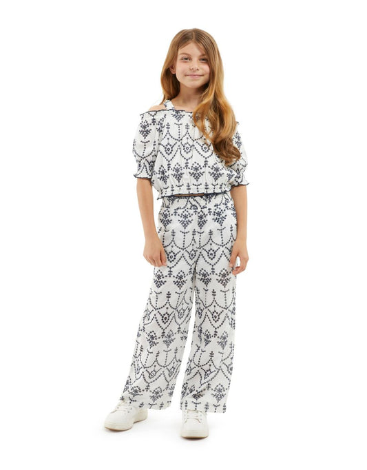 Pantaloni da bambina in pizzo bianco