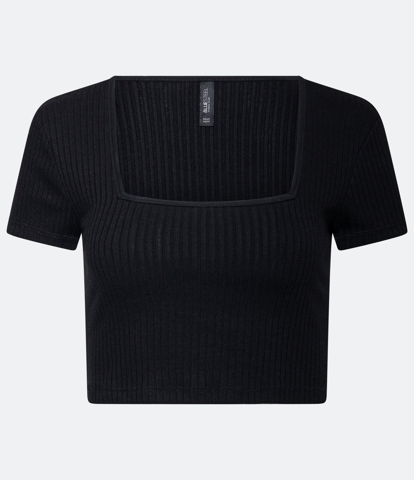 Blusa negra acanalada de cuello cuadrado