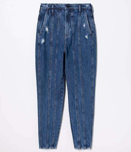 Calça jeans azul para mães com recortes na frente