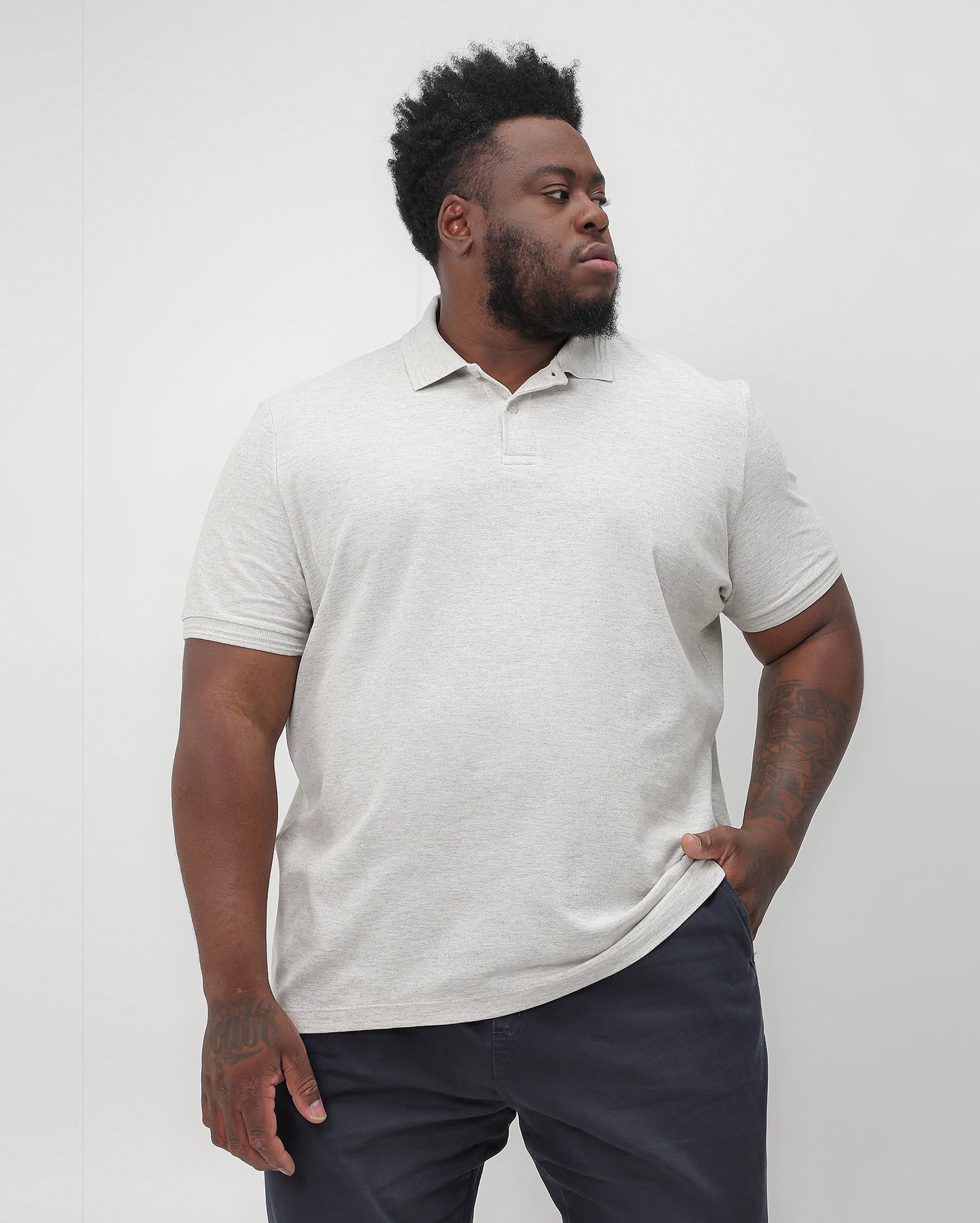 Camisa polo masculina plus size cinza com penas - Original Plus by Riachuelo