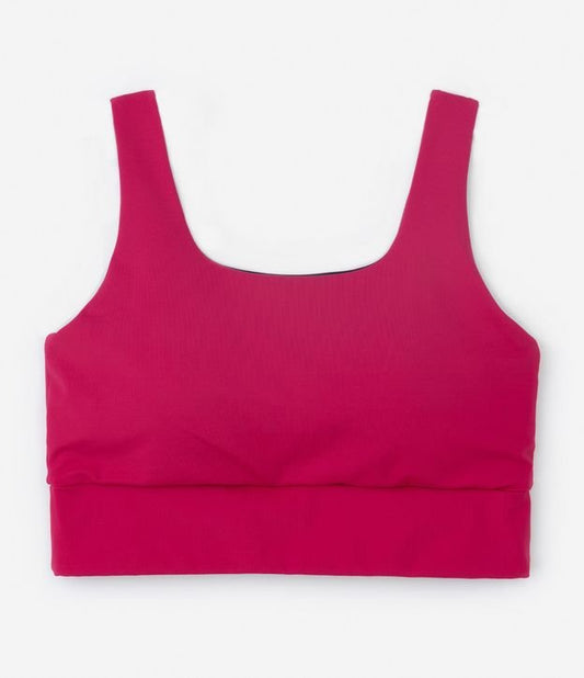 Camiseta regata esportiva Red Curve & Plus Size em tecido interlock