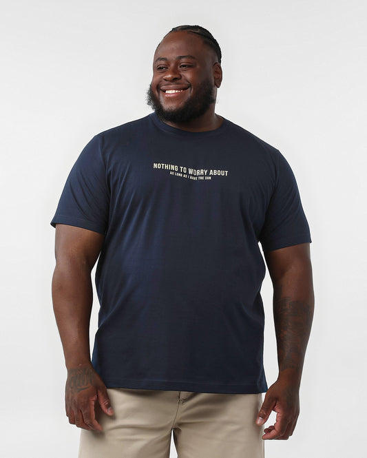 Camiseta masculina plus size "Nothing To Worry About" Azul | Original Plus By Riachuelo