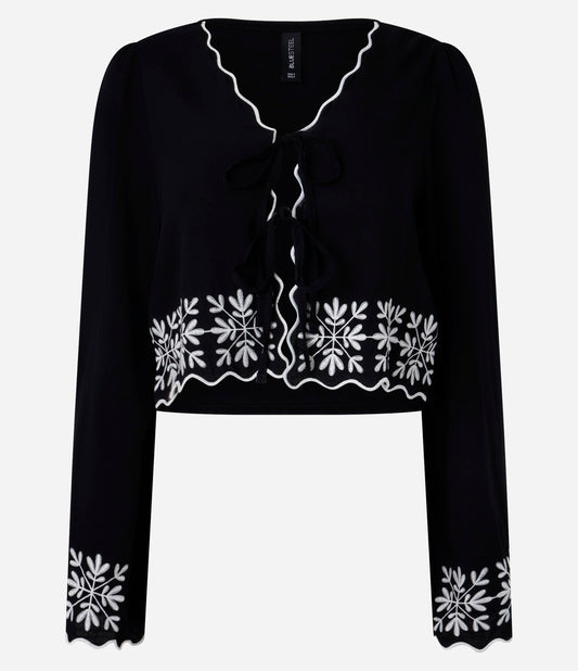 Blusa Preta de Tricoline com Detalhe de Amarração e Barra e Punhos Bordados