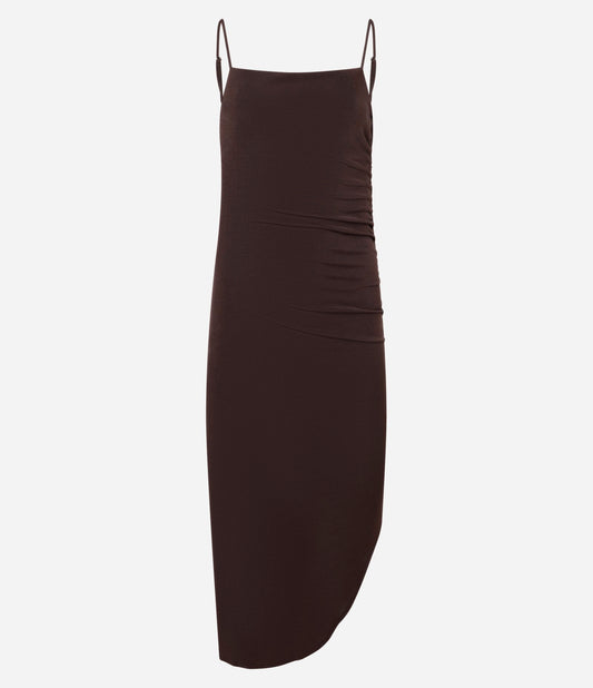 Novo vestido midi preto em tecido canelado com laterais franzidas e bainha assimétrica