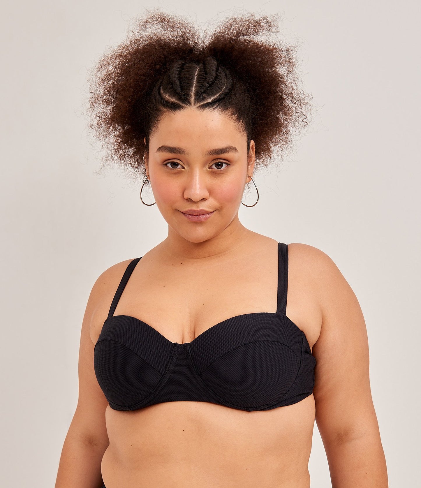 Top de biquíni preto meia-copa com enchimento fixo - Curve e Plus Size