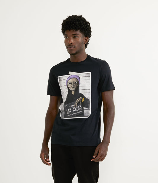 Camiseta de manga curta com estampa de prisioneiro preta