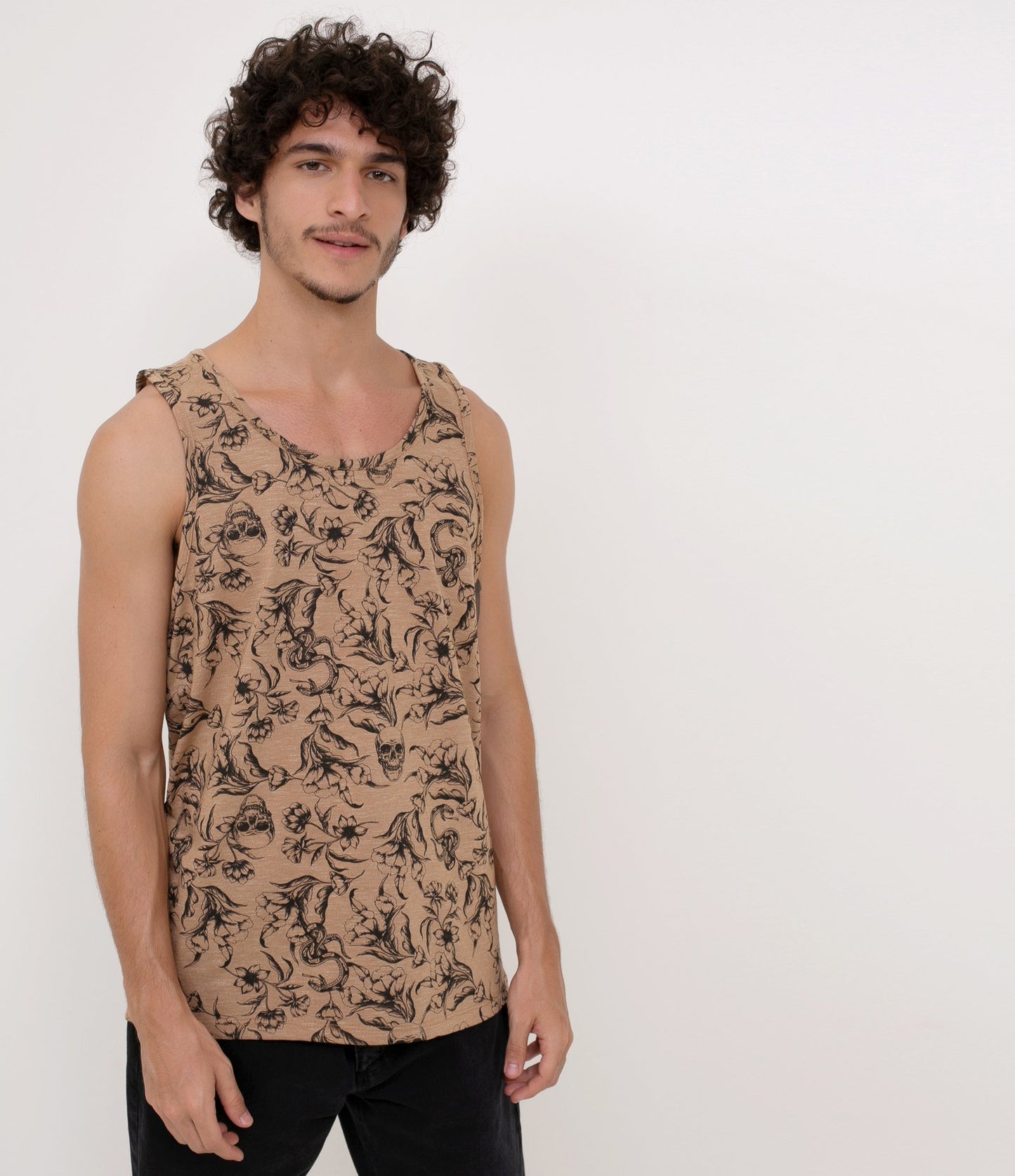 Camiseta de tirantes estampada marrón