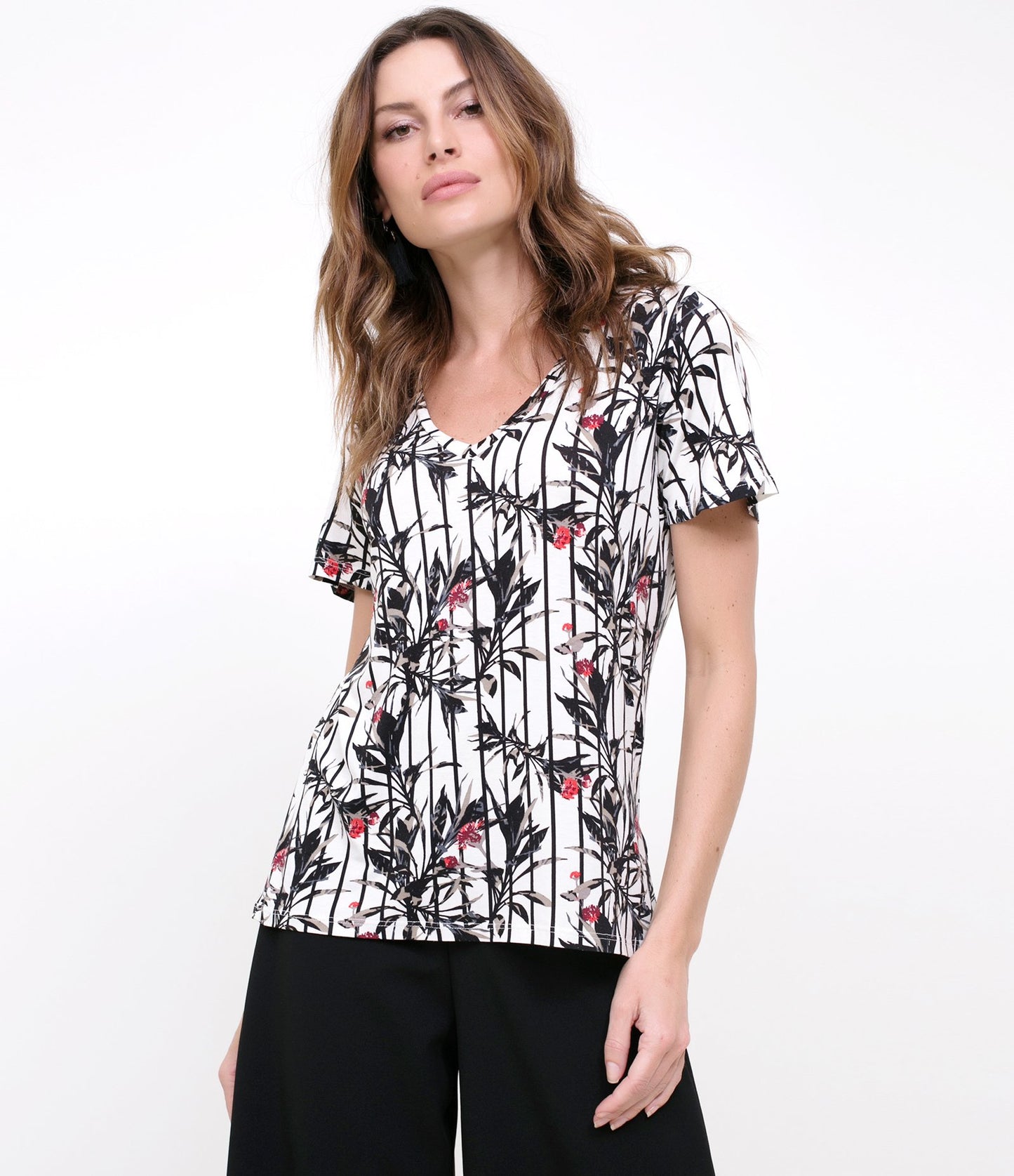 Floral Blouse with V-Neck in Sustainable Off-White Fabric
