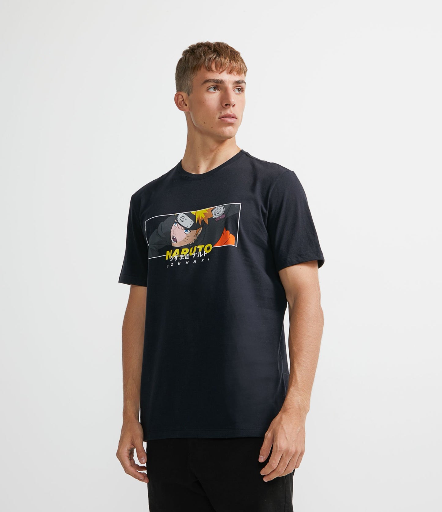 Camiseta negra de algodón de manga corta con estampado de Naruto