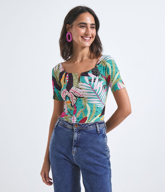 Camicetta stampata a maniche corte con scollo quadrato e dettaglio a V in verde