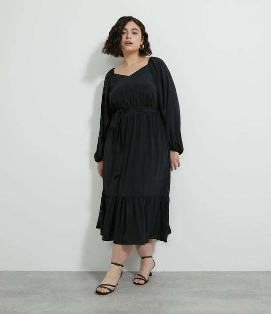 Vestito midi in crepe con cintura e orlo increspato, Curve e taglie forti, nero