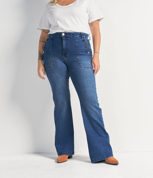 Jeans flare con bottoni metallici Curve e taglie forti - Blu