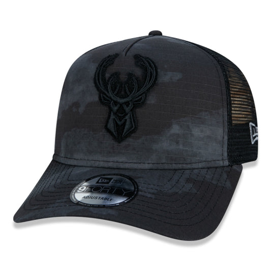 Cappellino esclusivo New Era - 9FORTY Milwaukee Bucks NBA Digital Camo Edition