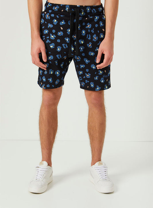 Shorts slim com cordão