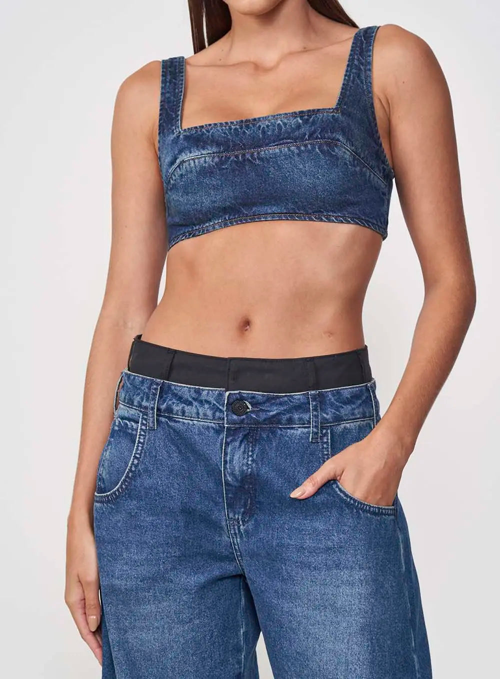 Vaqueros de cintura alta