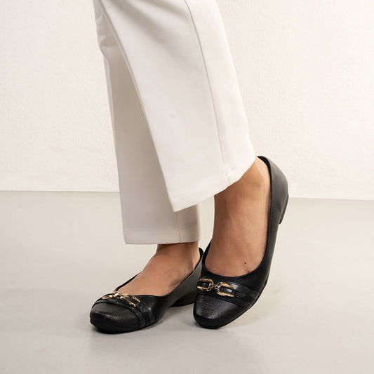 Ballerine a punta nere da donna di Piccadilly