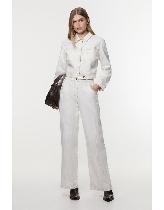 Jeans a gamba larga in denim indaco con cuciture a contrasto