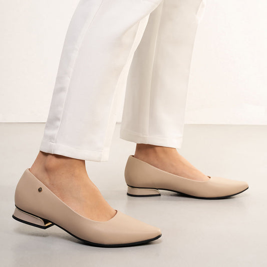 Ballet Flats Bege Piccadilly para mulheres com salto