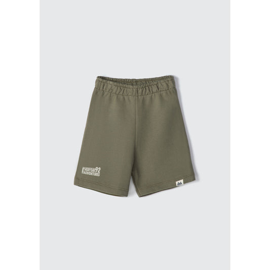 Shorts estampados básicos para meninos