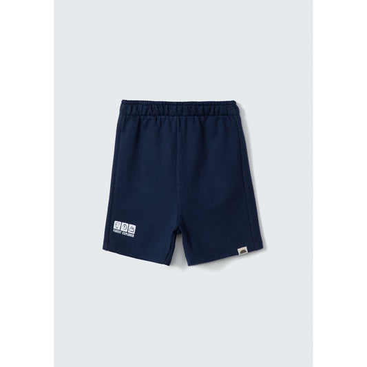 Shorts estampados básicos para meninos