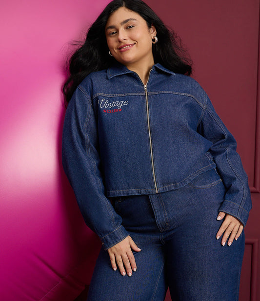 Jaqueta Bomber Vintage de Jeans Bordado, Club Curve & Plus Size, Azul