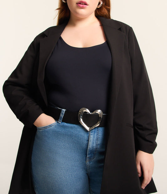 Cinto largo em material sintético com fivela em forma de coração, tamanho para curvas e plus size, preto