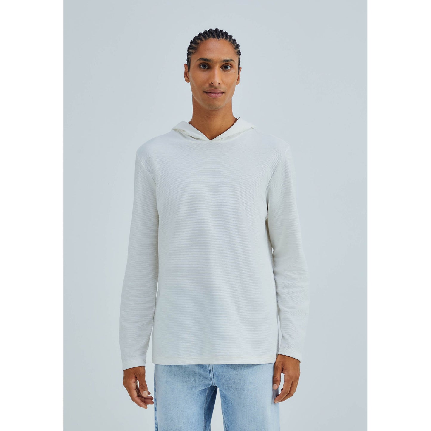 Camiseta de manga larga con capucha texturizada para hombre