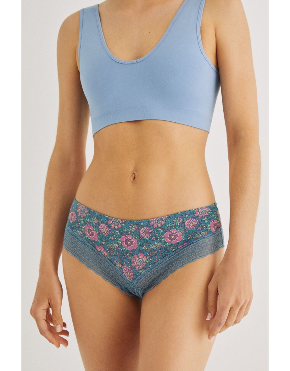 Panty brasiliano largo in pizzo floreale verde acqua