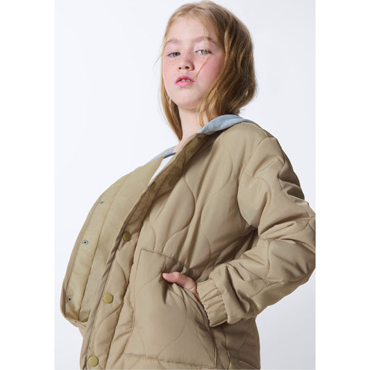 Chaqueta acolchada infantil con capucha
