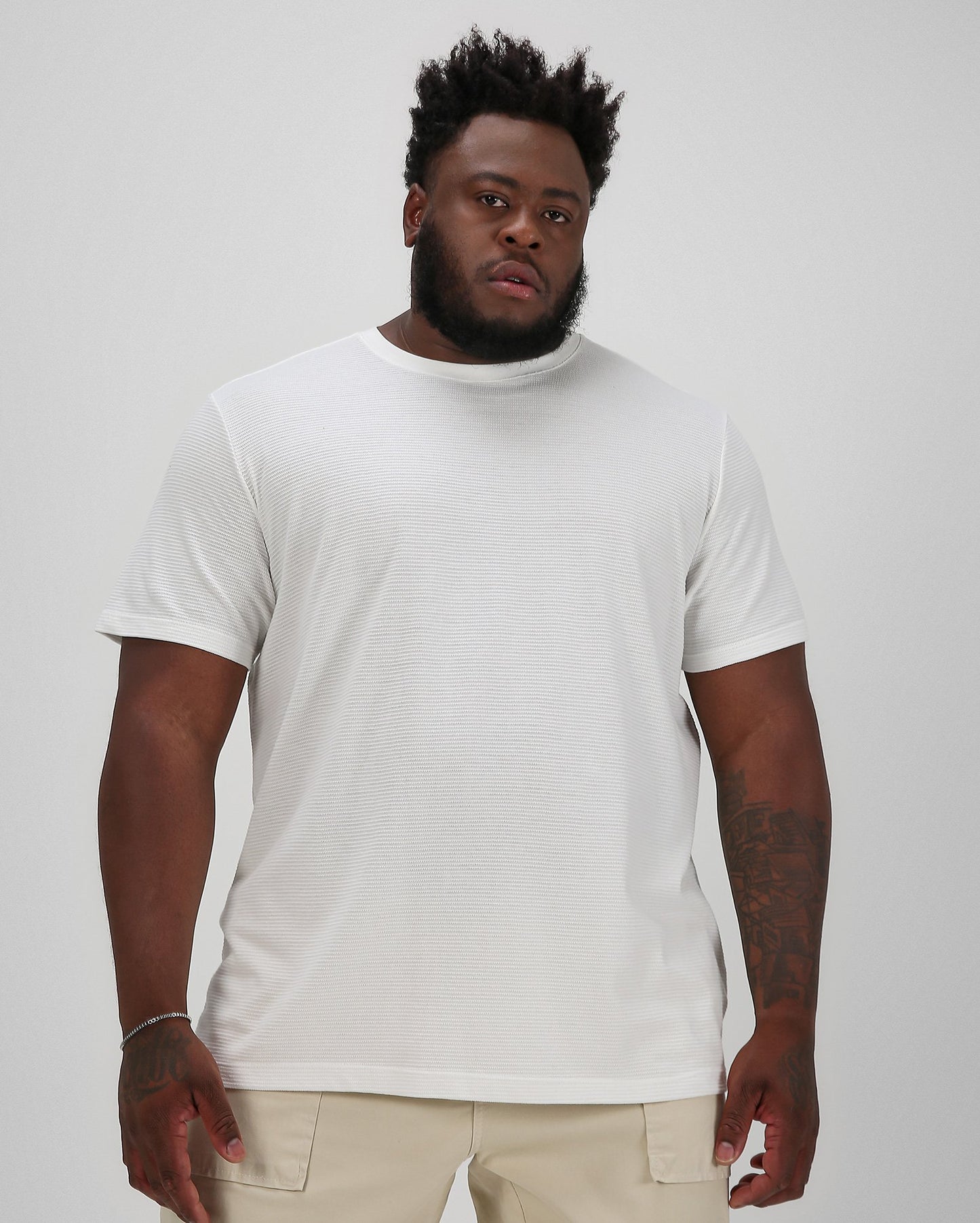 Maglietta Plus Size bianca testurizzata da uomo | Allman By Riachuelo