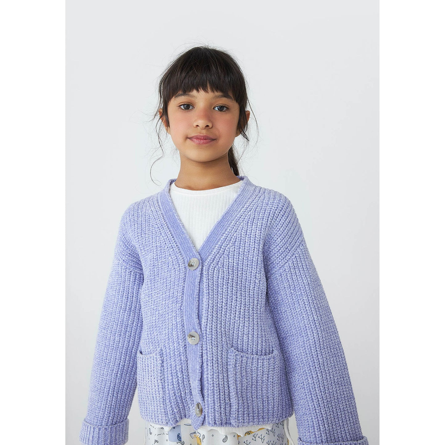 Cardigan da bambina lavorato a maglia