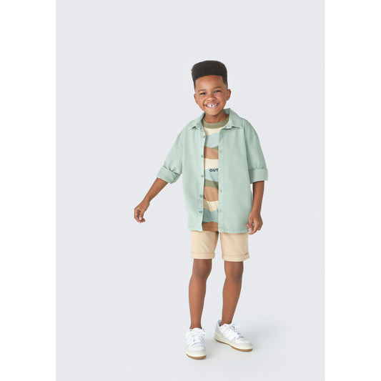 Pantaloncini da ragazzo con gamba dritta