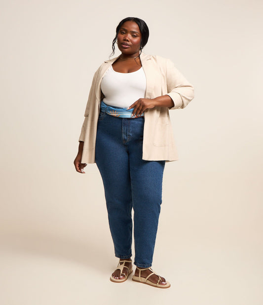 Jeans Mom em jeans lavado, tamanhos curvos e grandes, azul