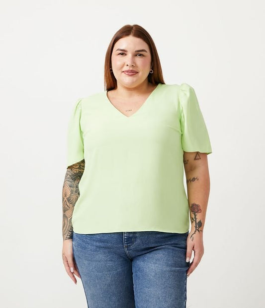 Camicetta in crepe verde con maniche a sbuffo - Curve e taglie forti