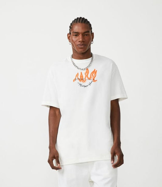 Camiseta branca em tecido de meia malha com estampa Endless Dogs