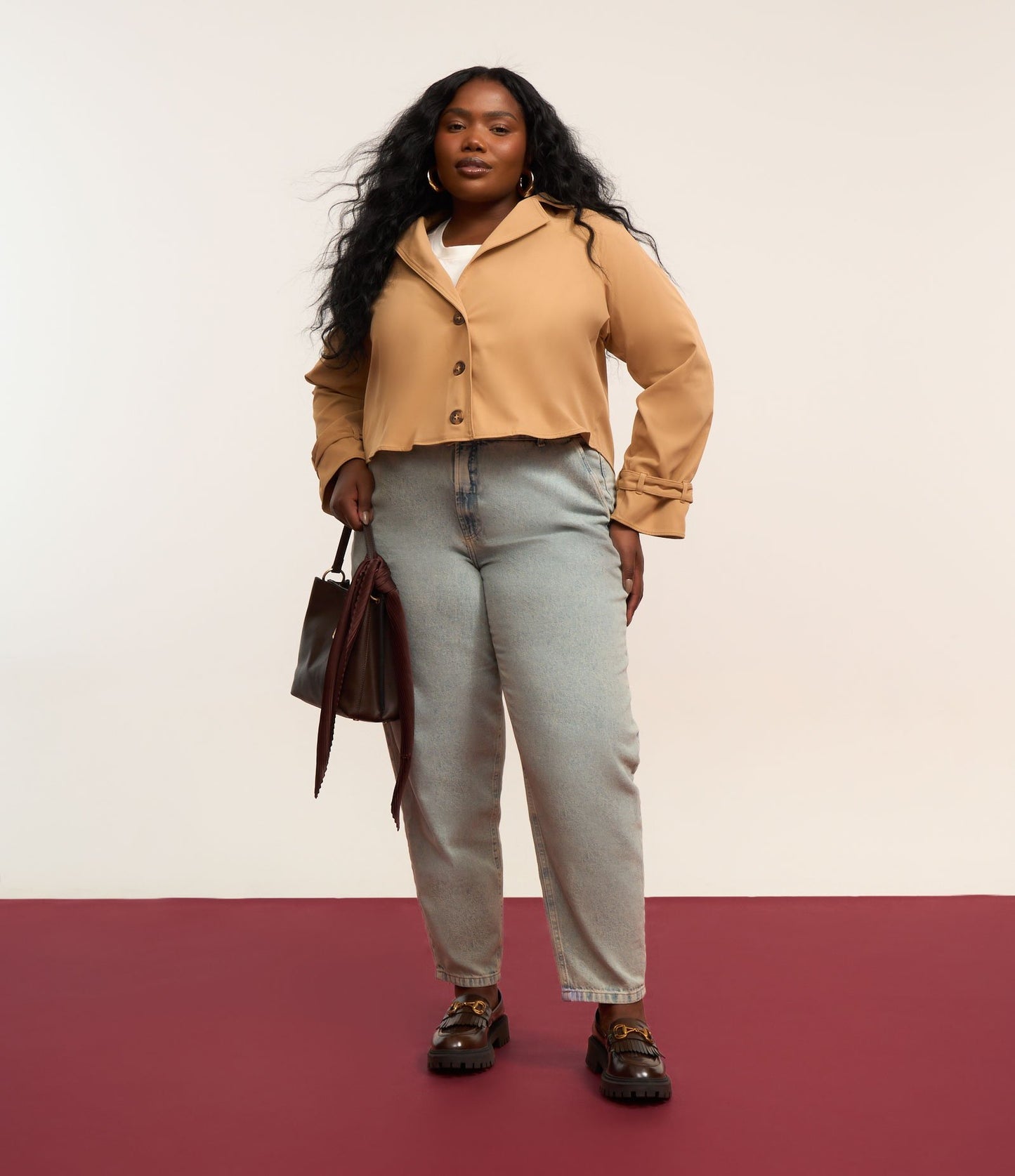Jeans Mom in denim lavato sporco, Curve e taglie forti, blu