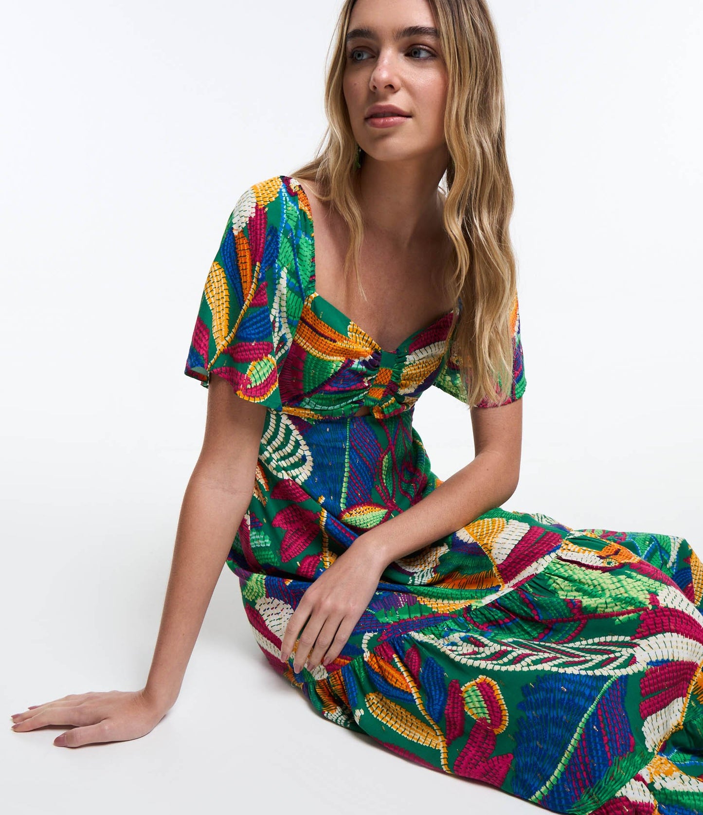 New Green Tropical Print Midi Dress em viscose com fio metálico