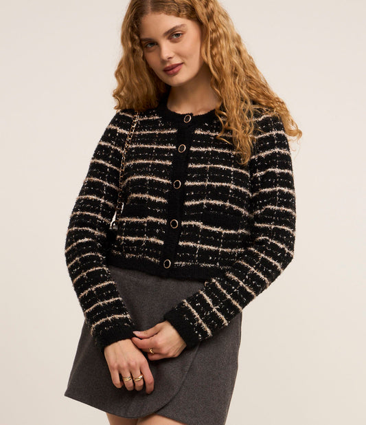 Chaqueta corta de tweed a cuadros negros