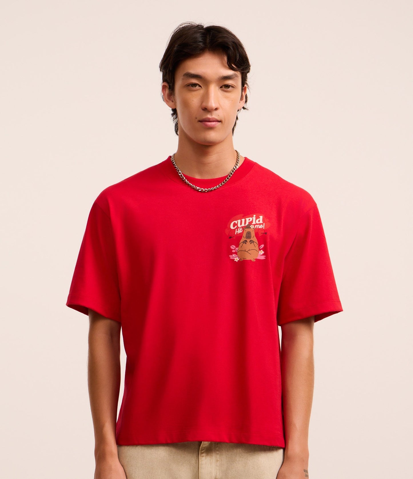 Camiseta de algodón roja con estampado de carpincho