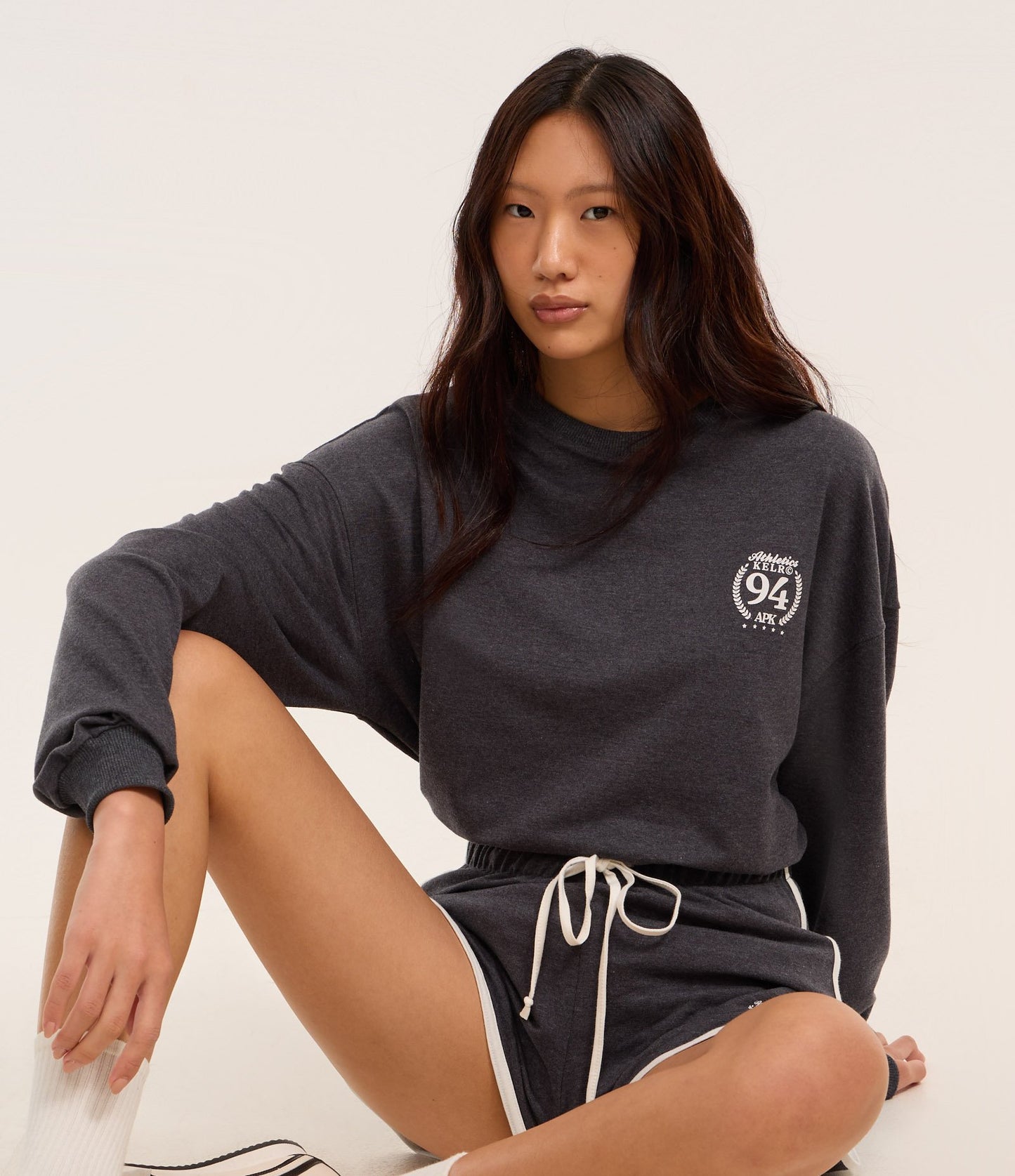 Felpa con cappuccio Sportcore con scritta Athletics 94 di colore grigio