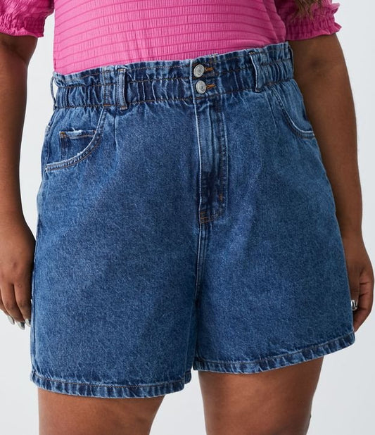 Curve & Plus Size Jeans corti blu con elastico in vita