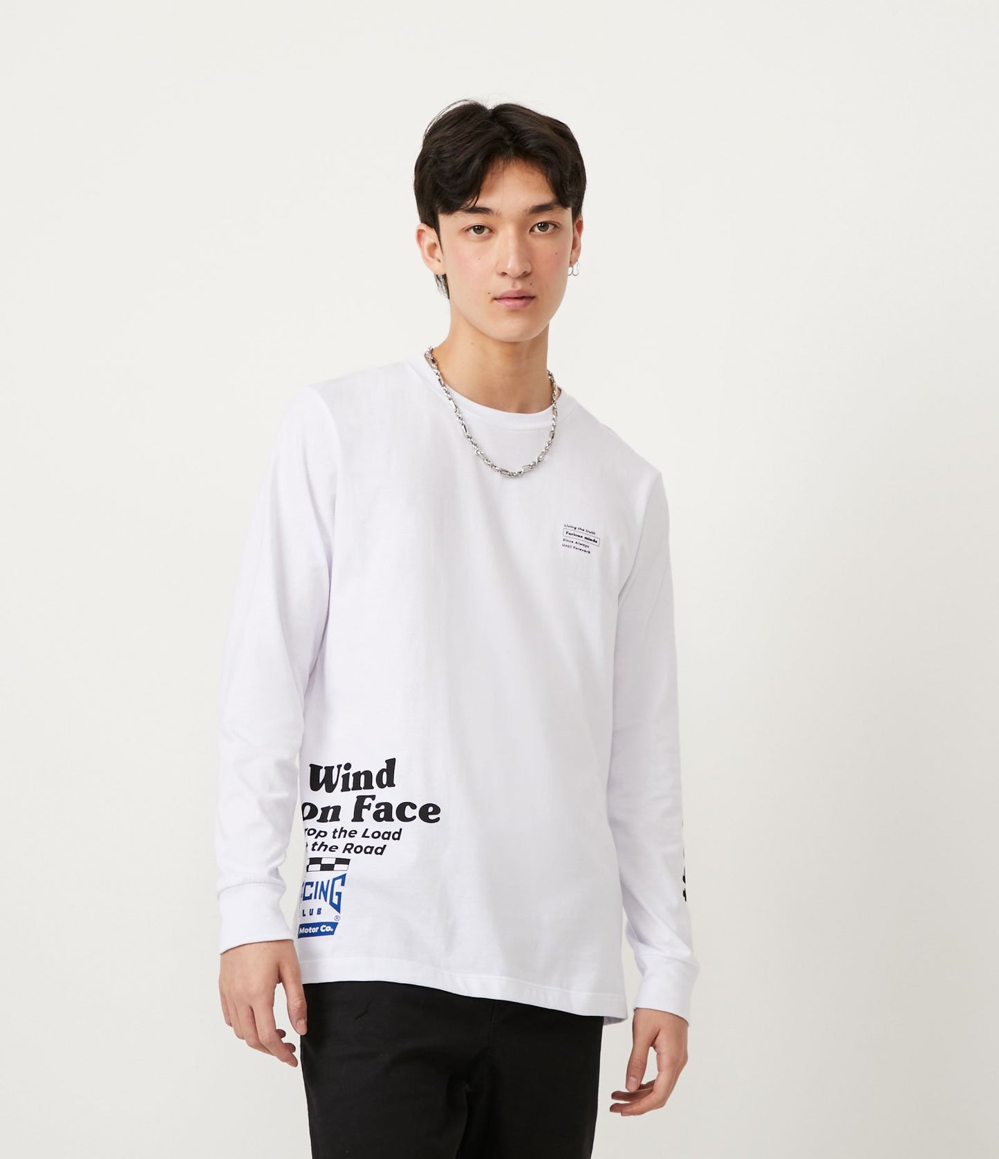 Maglietta a maniche lunghe in cotone con grafica "Hit the Road" in bianco