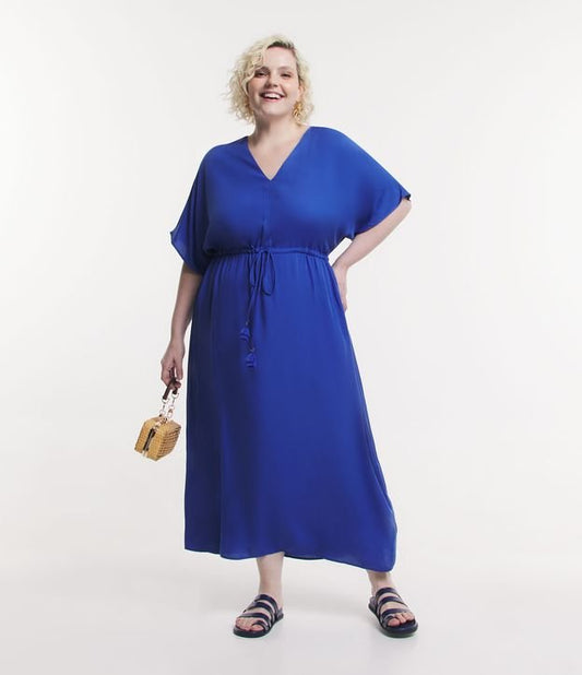 Vestido Midi Azul de Manga Corta en Viscosa - Curvas y Tallas Grandes