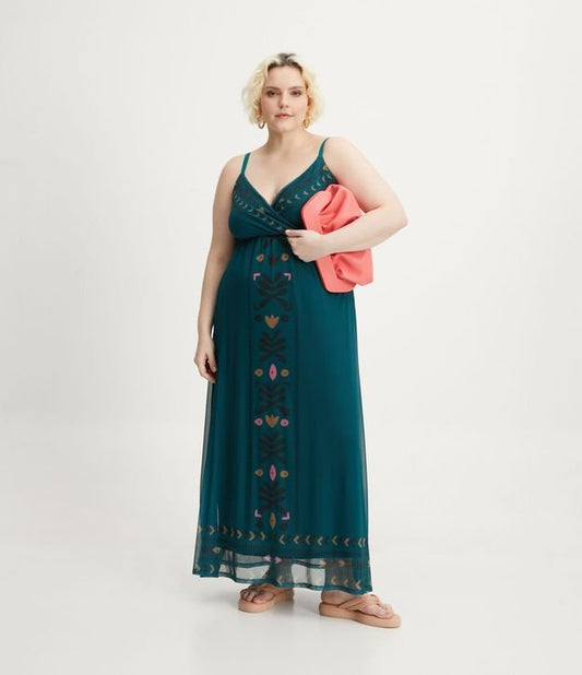 Curve & Plus Size - Vestito midi in tulle verde con stampa etnica