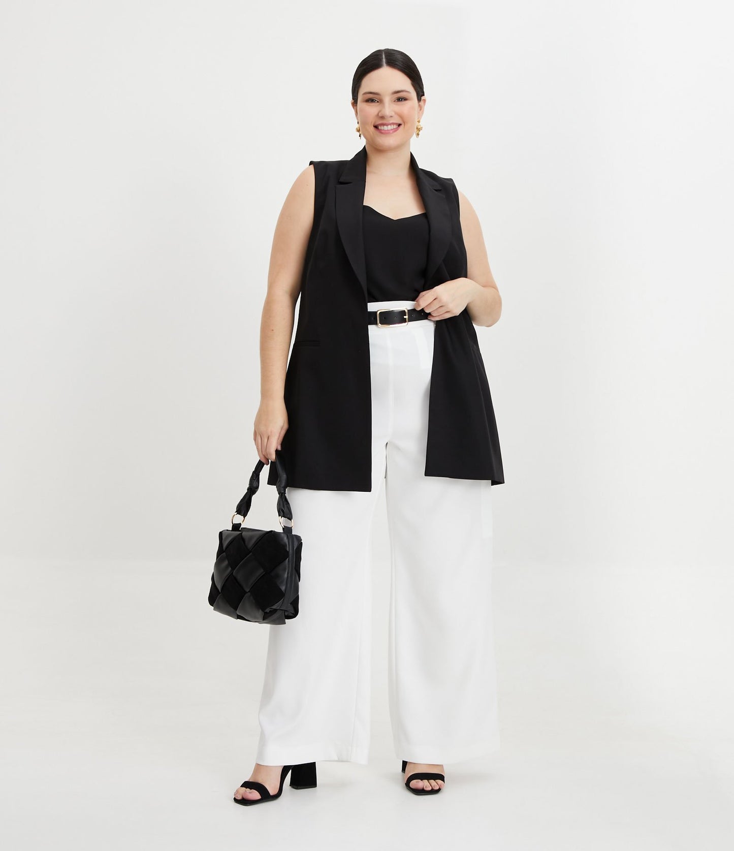 Pantaloni in crêpe a gamba larga con tasche cargo, Curve e taglie forti, bianco
