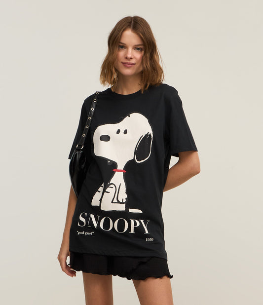 Camiseta de Algodão Preta com Estampa do Snoopy