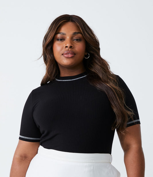 Blusa canelada preta com costura contrastante - Curve e Plus Size
