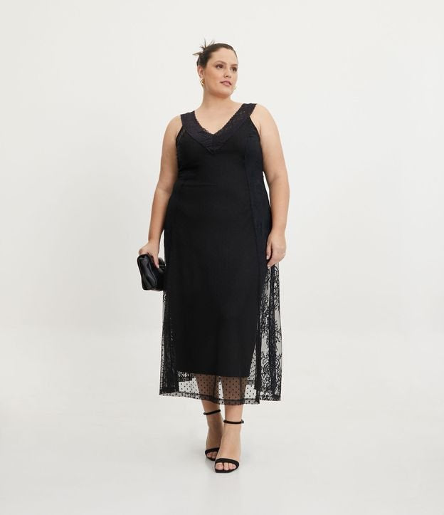 Vestido midi de tule preto com decote em V - Curve e Plus Size